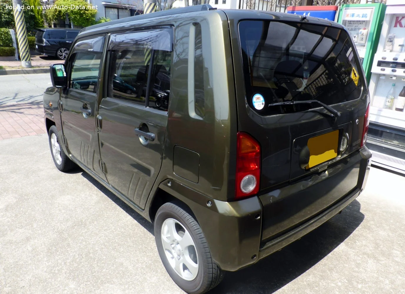 Daihatsu Naked 0.7 i 12V G (58 Hp)2002 - 2004 thumbnail 2