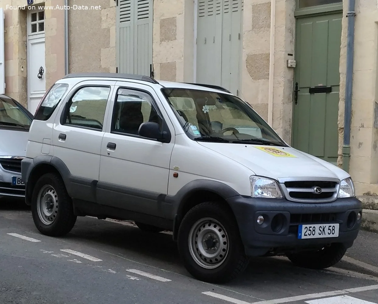 Daihatsu Terios 1.3 i 16V 4WD (86 Hp)1997 - 2006 thumbnail 6