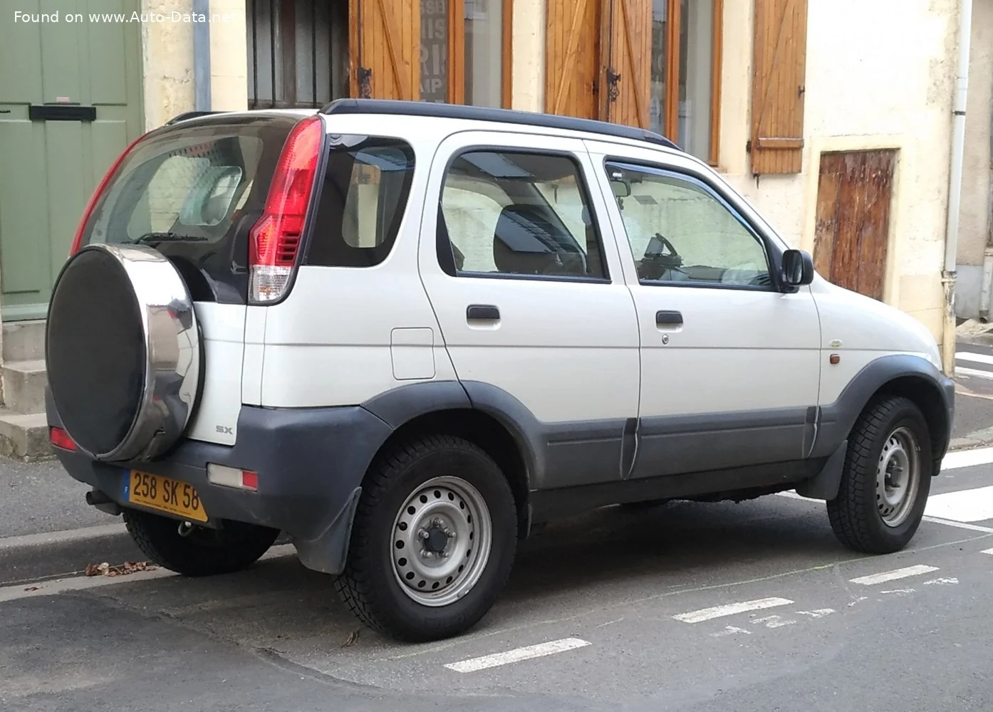 Daihatsu Terios 1.3 i 16V 4WD (86 Hp)1997 - 2006 thumbnail 7