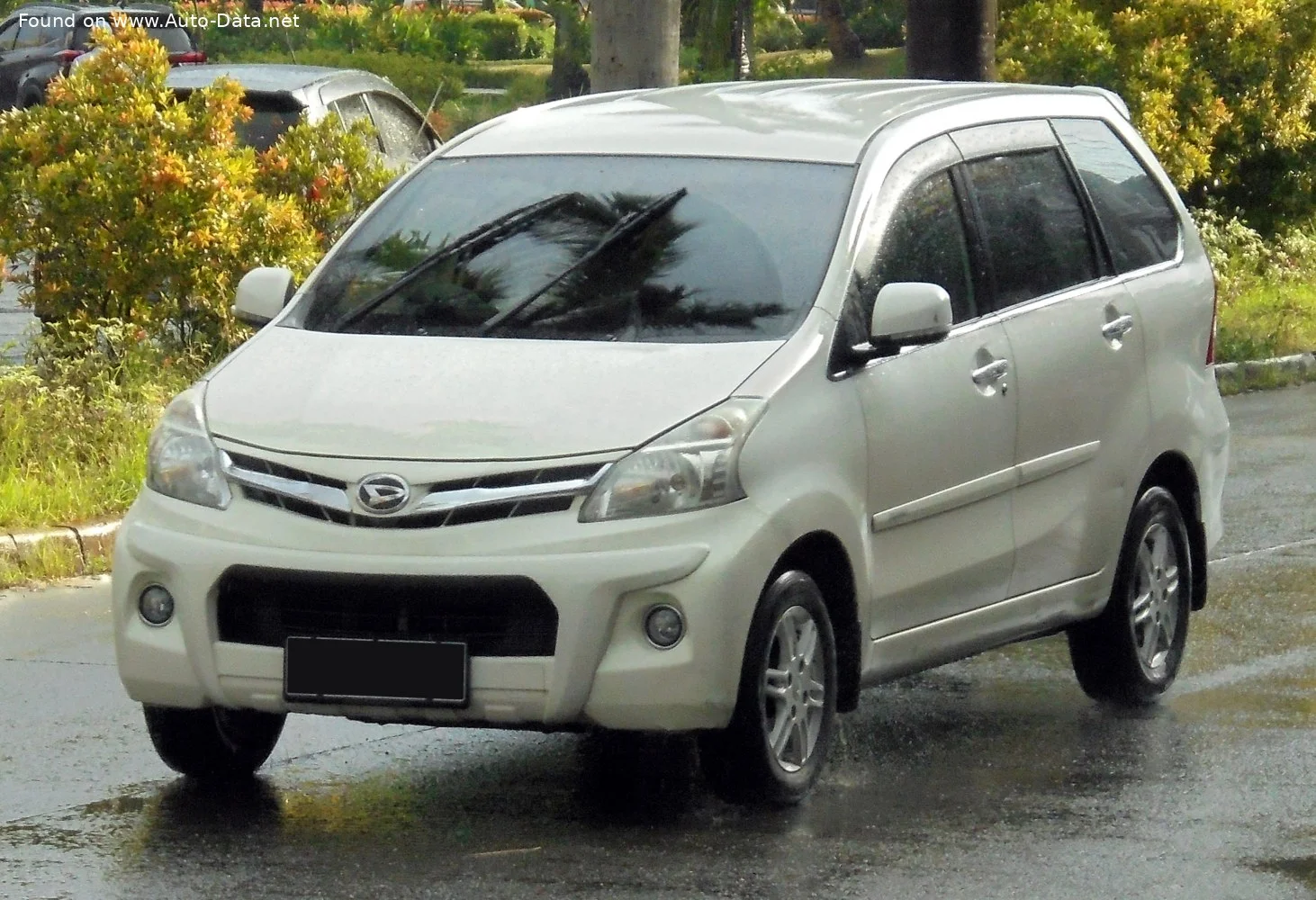 Daihatsu Xenia 1.0 (63 Hp)2011 - 2015 thumbnail 7