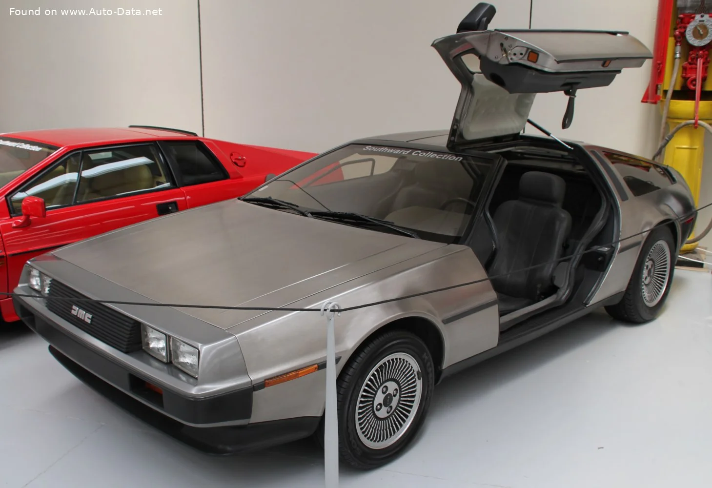 De Lorean Dmc-12 2.9 V6 (132 Hp)1981 - 1983 thumbnail 4