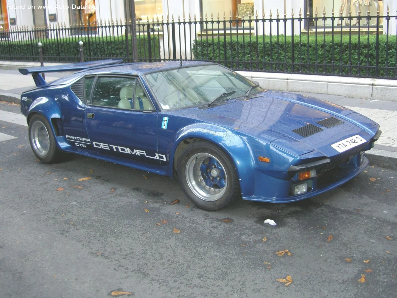 De Tomaso Pantera 5.8 V8 (350 Hp)1980 - 1989 - 1