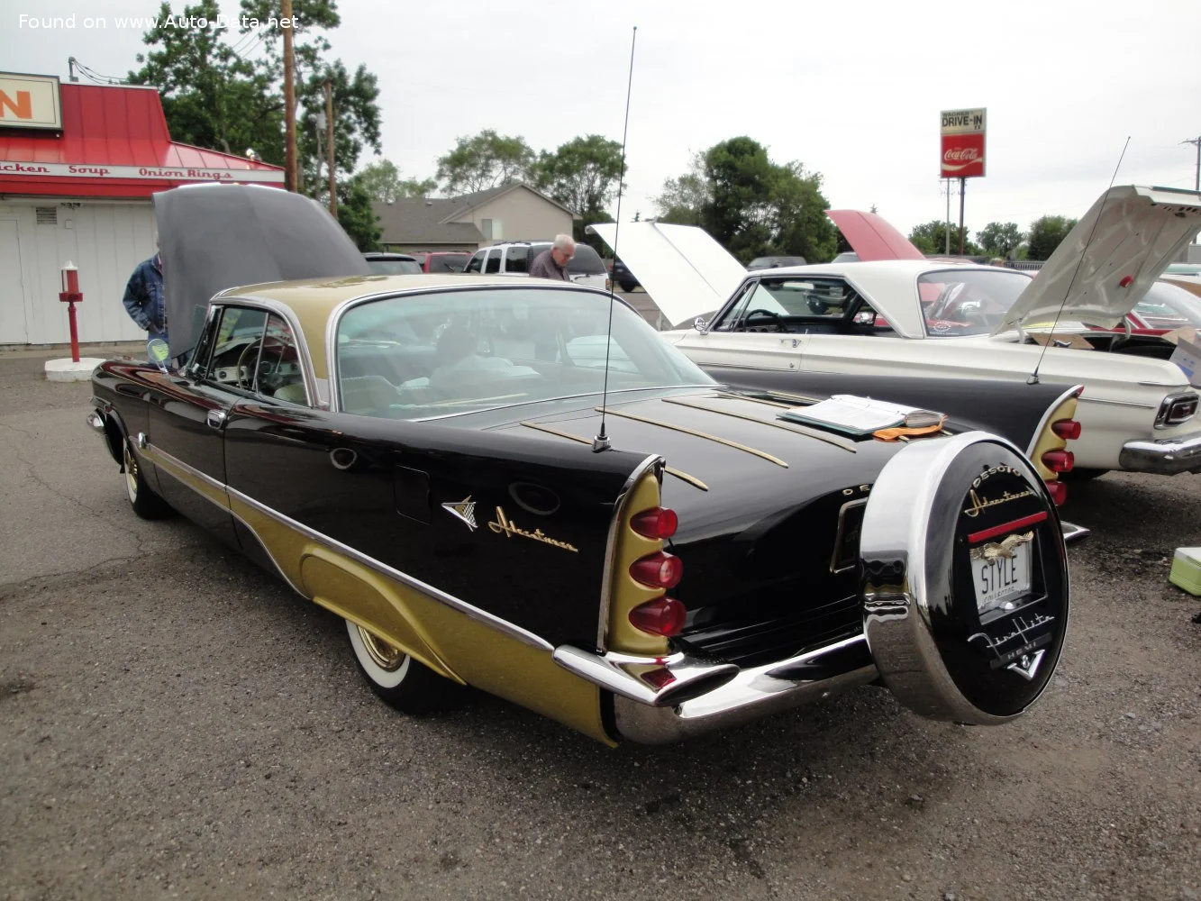 DeSoto Adventurer 5.7 V8 (345 Hp) TorqueFlite1956 - 1957 thumbnail 2