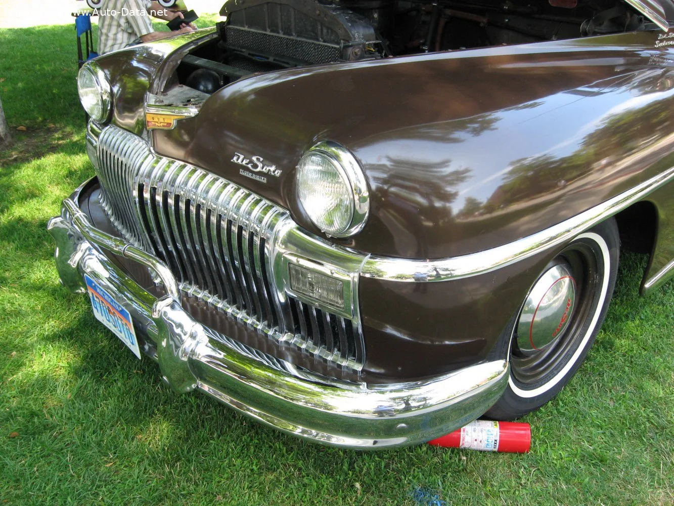 DeSoto Custom 3.9 (109 Hp)1946 - 1949 thumbnail 9