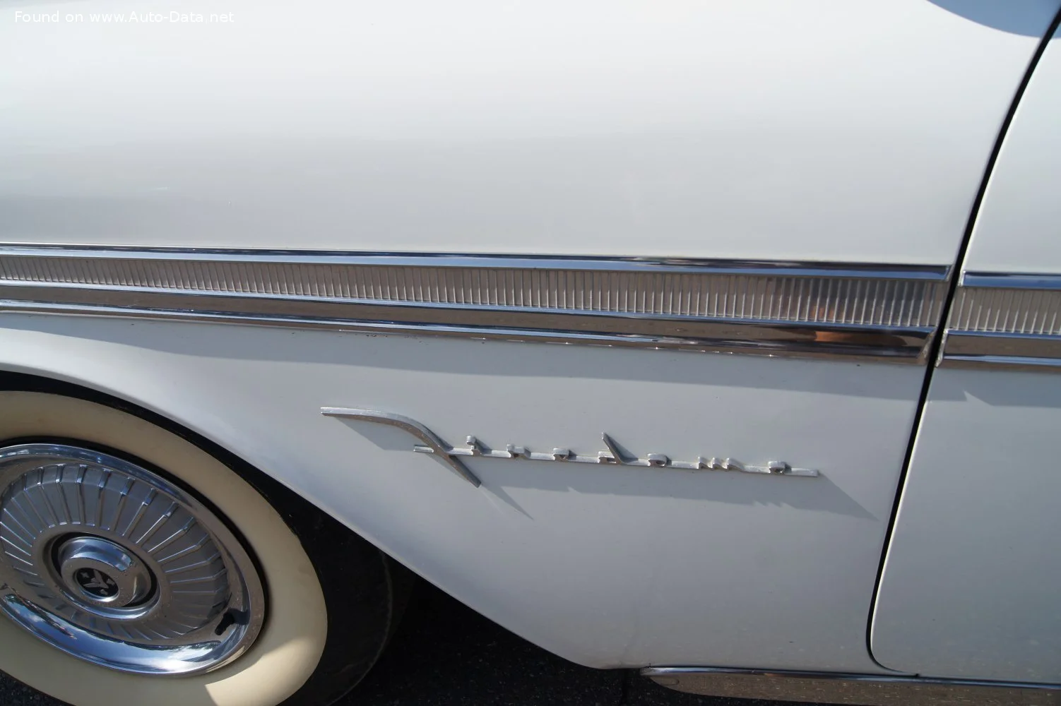 DeSoto Firedome 6.3 V8 (305 Hp)1958 - 1959 thumbnail 9