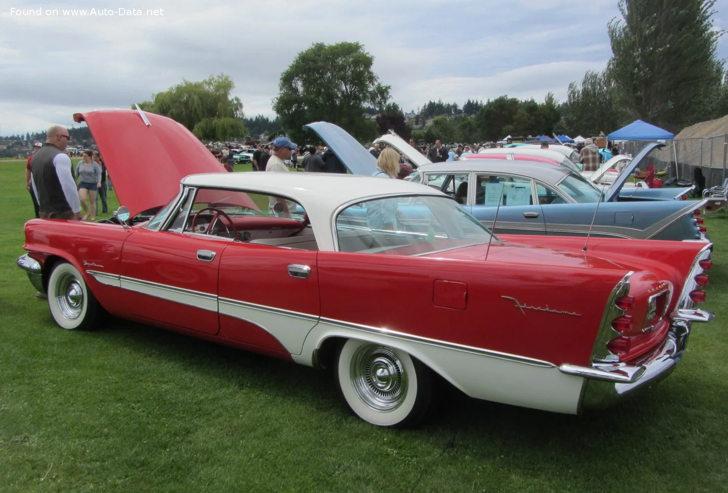 DeSoto Firedome 5.6 V8 (270 Hp)1956 - 1957 - 1