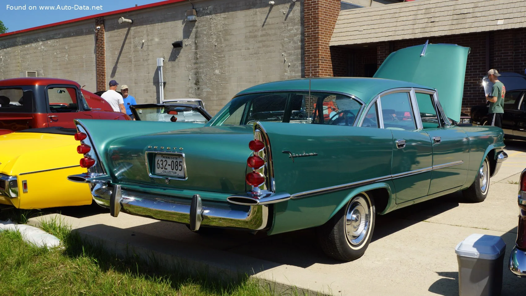 DeSoto Firedome 5.6 V8 (270 Hp)1956 - 1957 thumbnail 18