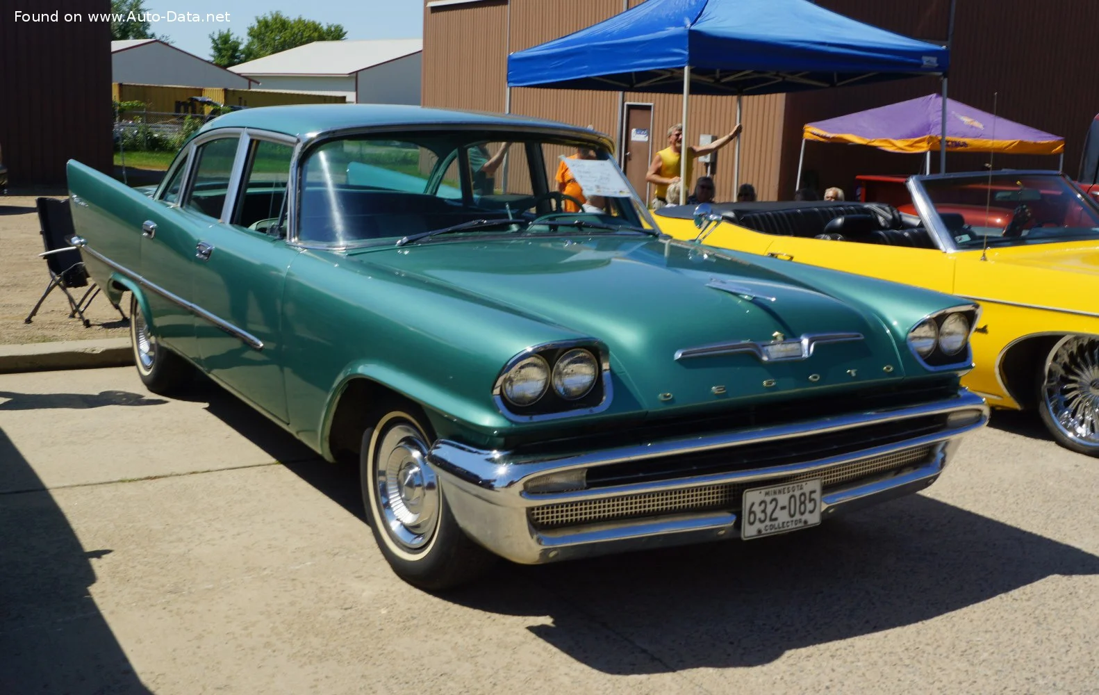 DeSoto Firedome 5.6 V8 (270 Hp)1956 - 1957 thumbnail 7