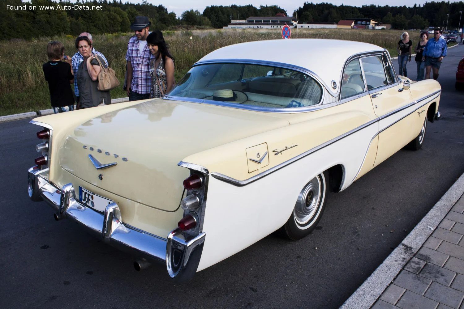 DeSoto Firedome 5.4 V8 (230 Hp)1955 - 1956 thumbnail 2