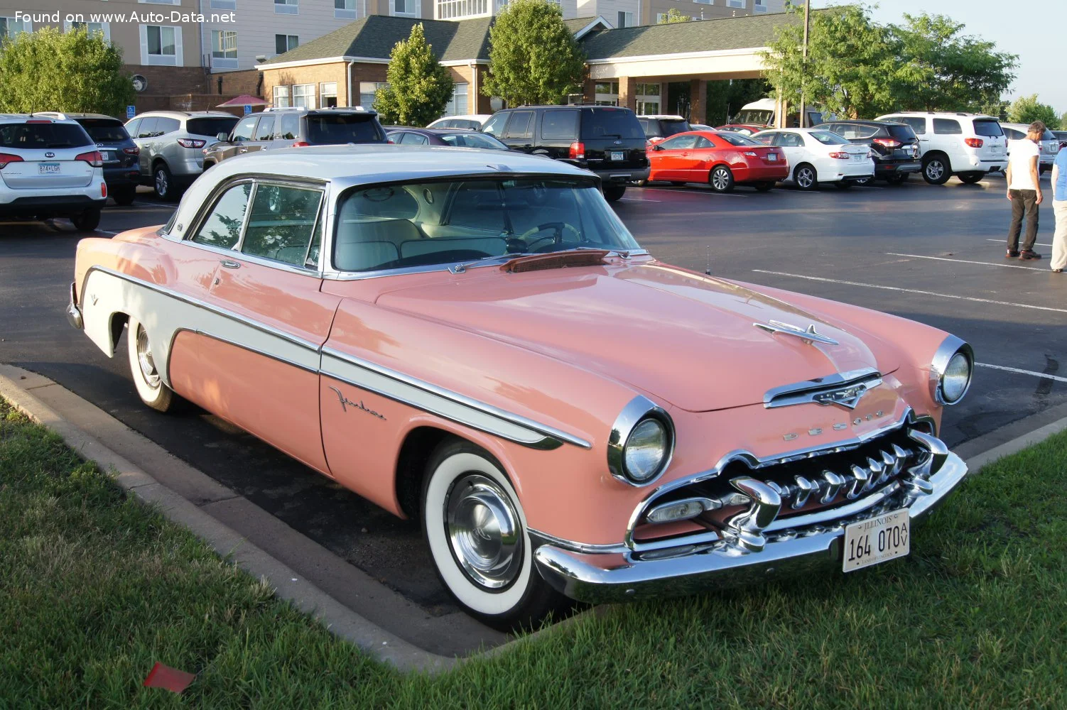 DeSoto Firedome 4.8 V8 (185 Hp)1954 - 1955 - 1