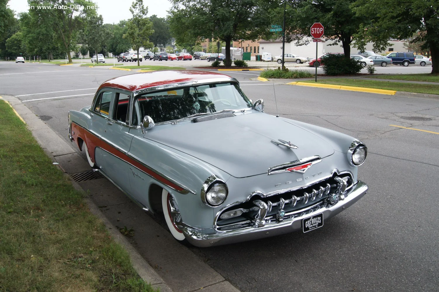 DeSoto Firedome 4.8 V8 (185 Hp)1954 - 1955 thumbnail 2