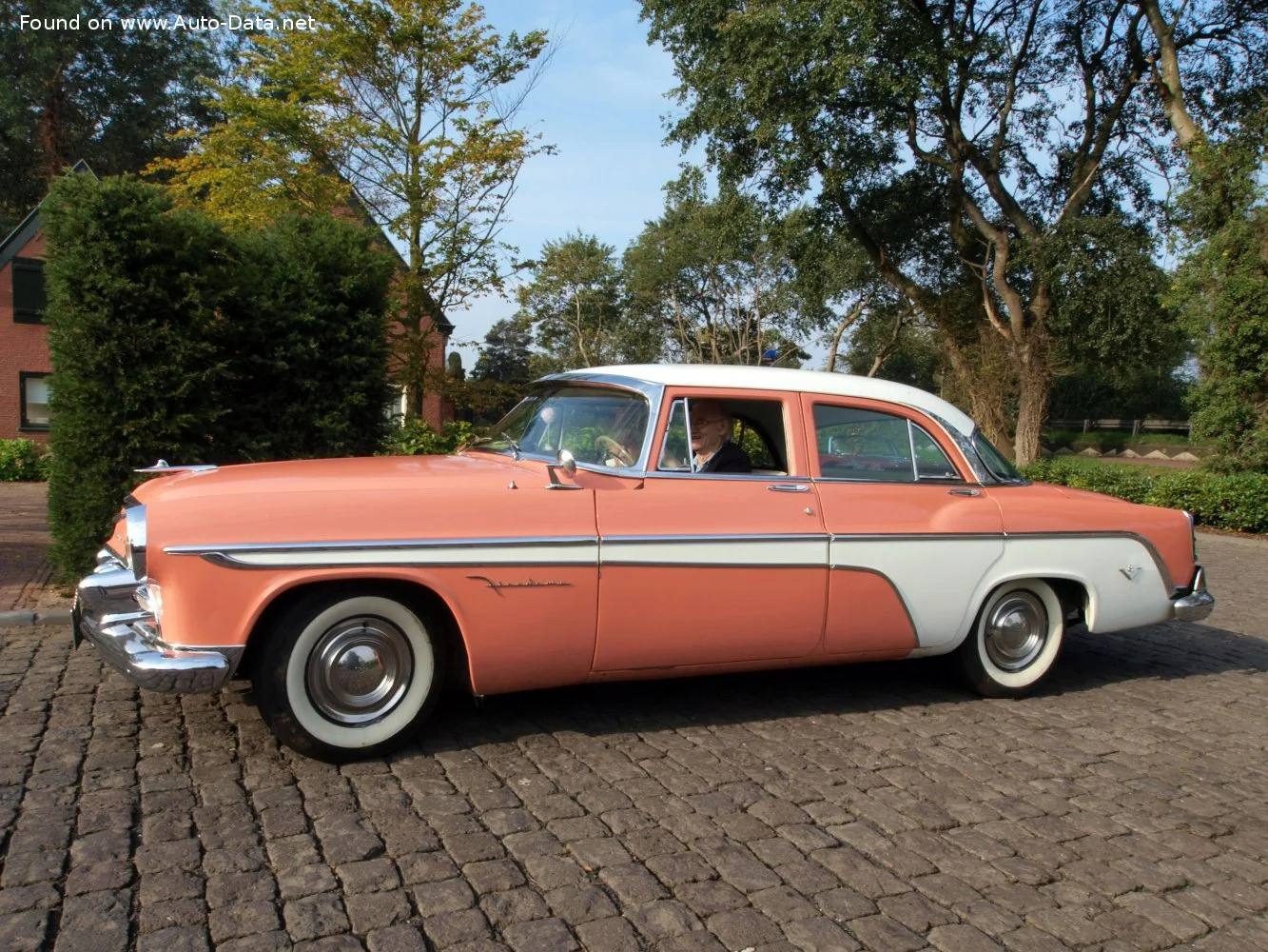 DeSoto Firedome 4.8 V8 (185 Hp)1954 - 1955 thumbnail 8