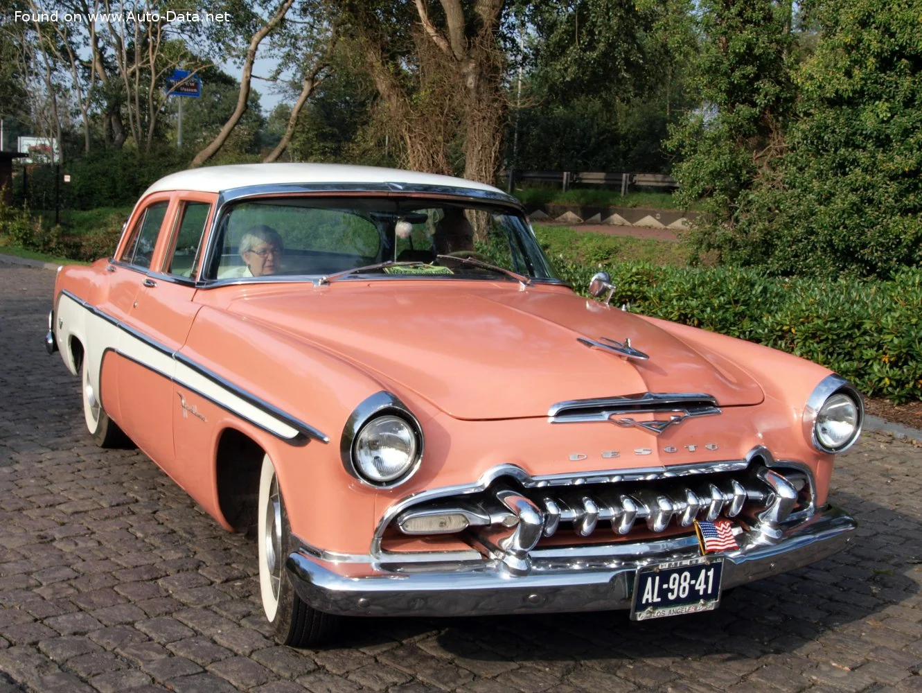 DeSoto Firedome 4.8 V8 (185 Hp)1954 - 1955 thumbnail 10