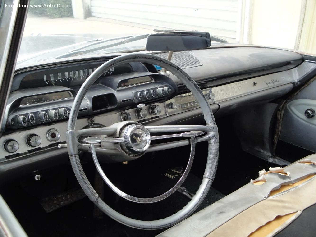 DeSoto Fireflite 5.9 V8 (295 Hp)1959 - 1960 thumbnail 16