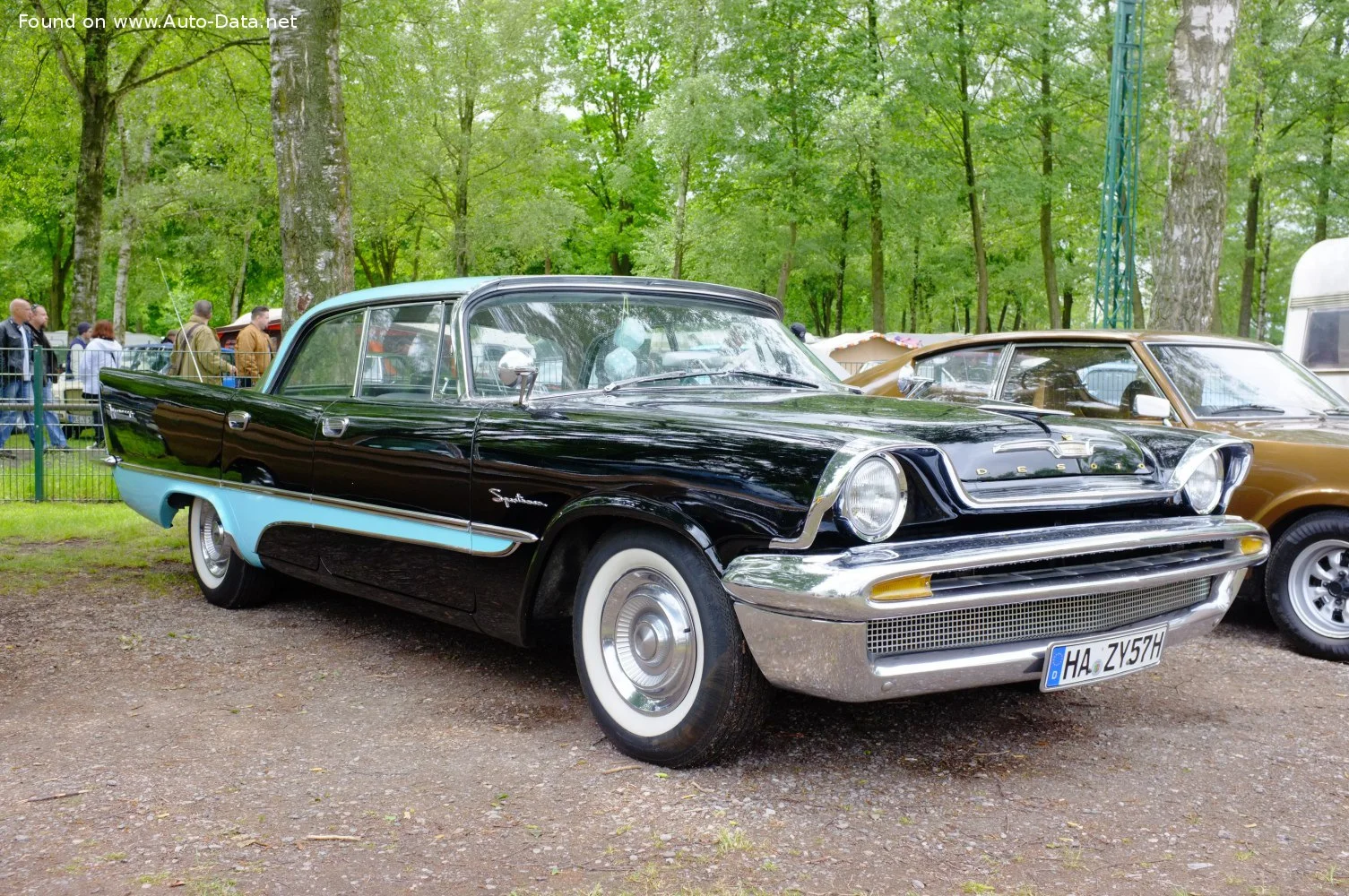 DeSoto Firesweep 5.3 V8 (245 Hp)1956 - 1957 - 1