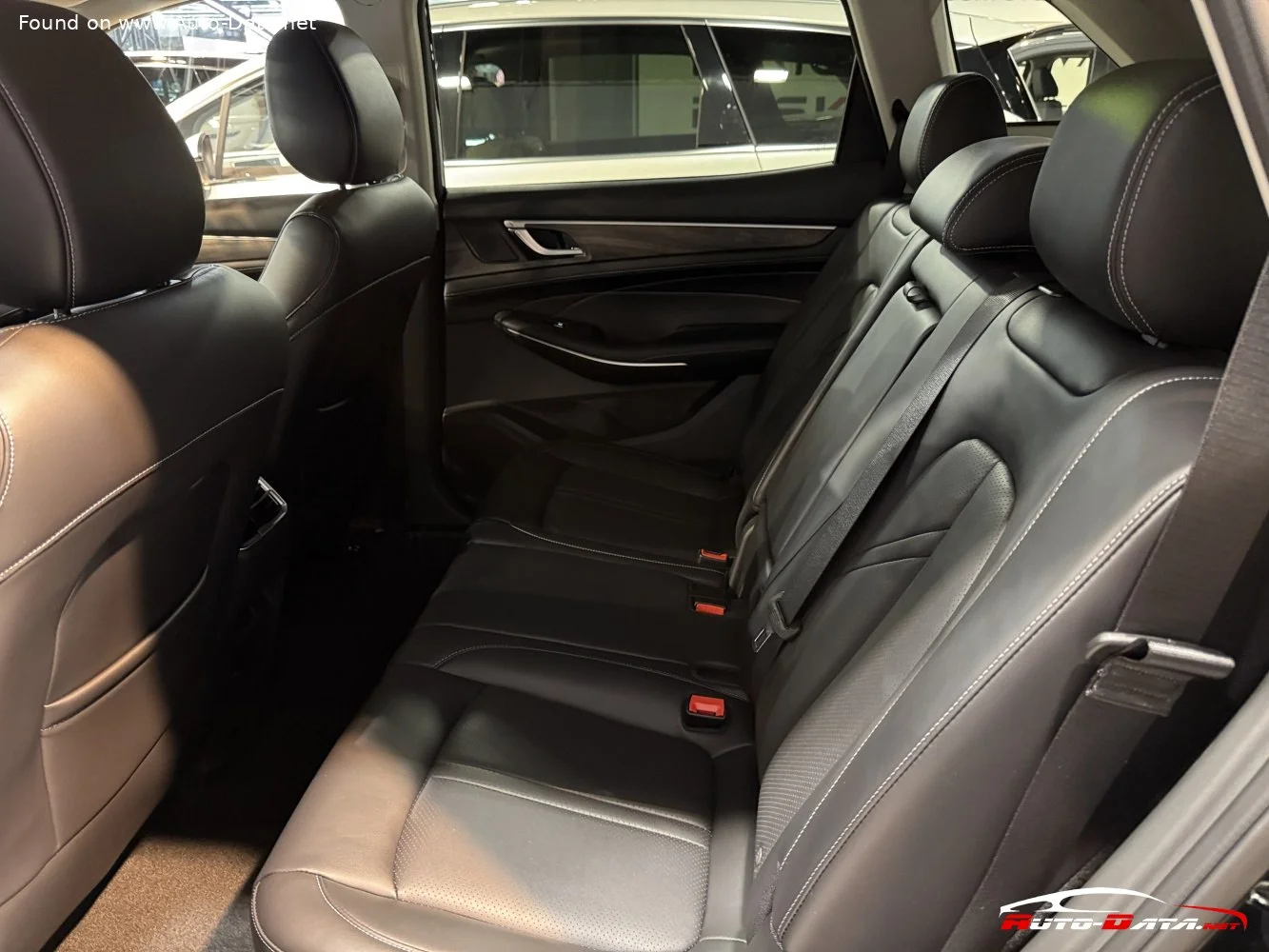 DFSK Fengon E5 DE-i 1.5 (217 Hp) Plug-in Hybrid E-CVT2023 - thumbnail 9
