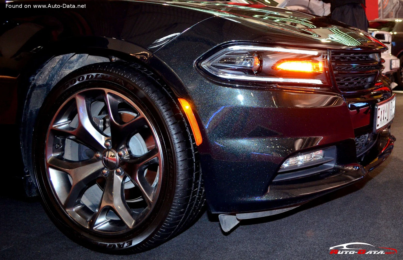 Dodge Charger R/T 5.7 HEMI V8 (370 Hp) Automatic2015 - 2018 thumbnail 5
