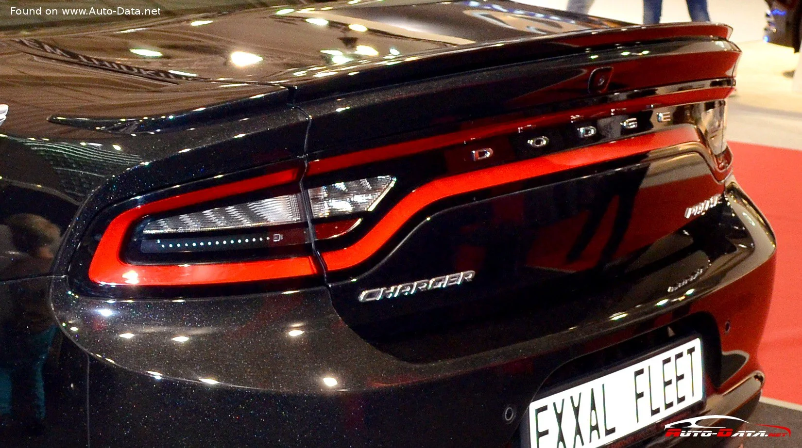 Dodge Charger R/T 5.7 HEMI V8 (370 Hp) Automatic2015 - 2018 thumbnail 8