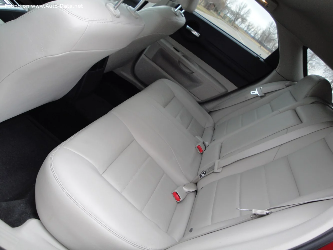 Dodge Magnum 2.7 i V6 24V (193 Hp)2003 - 2008 thumbnail 8