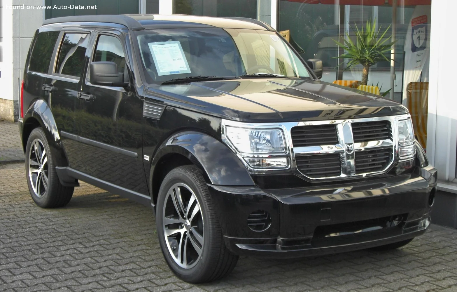 Dodge Nitro 2.8 CRD (177 Hp)2007 - 2011 thumbnail 4