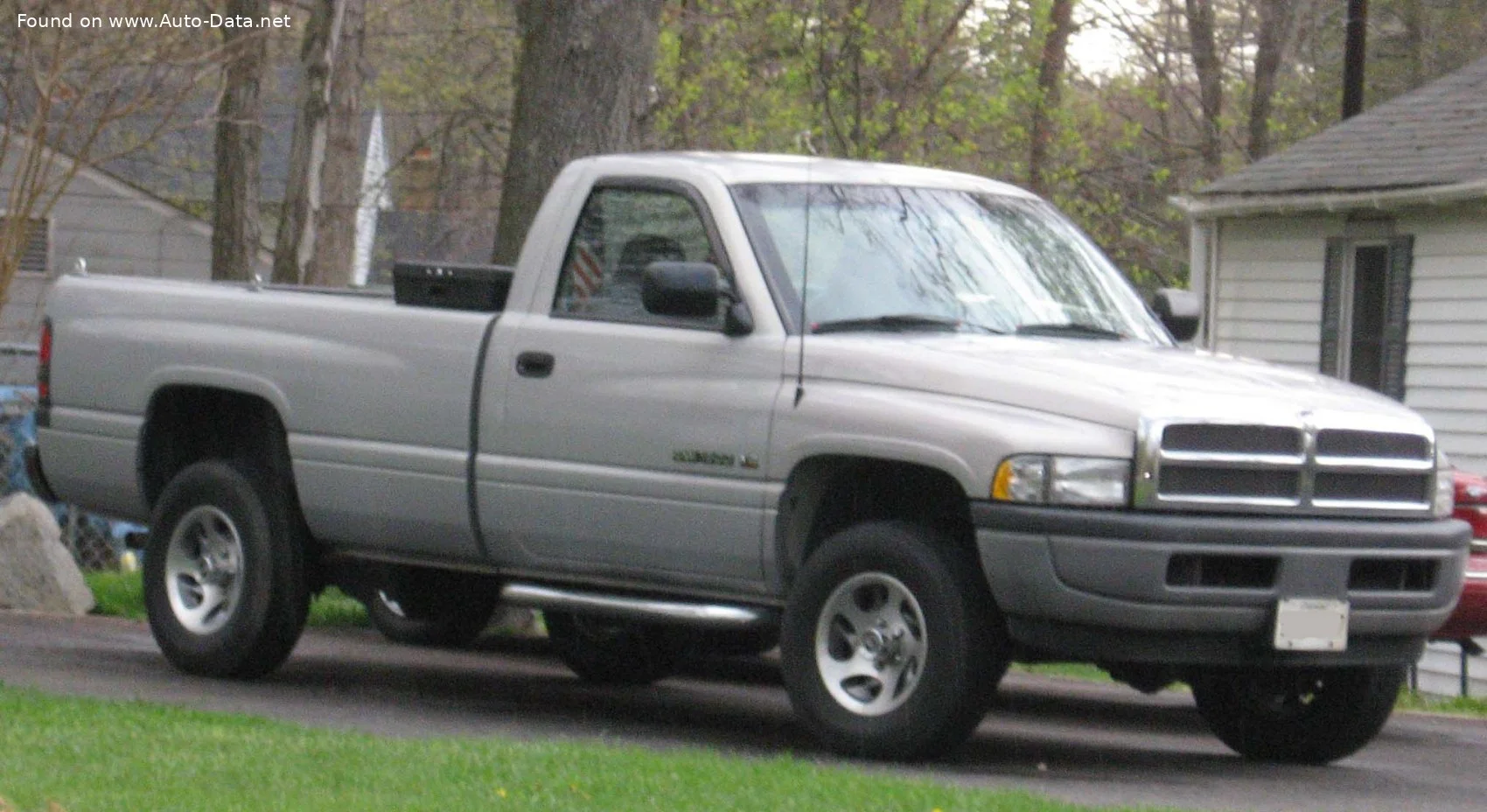 Dodge RAM 3.9 V6 (175 Hp)1993 - 1998 - 1