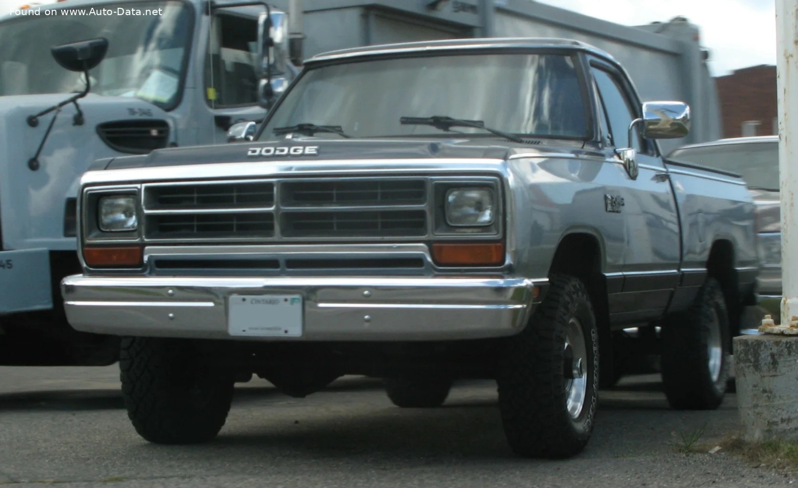 Dodge RAM D150 S 3.9 V6 (125 Hp)1990 - 1992 thumbnail 14