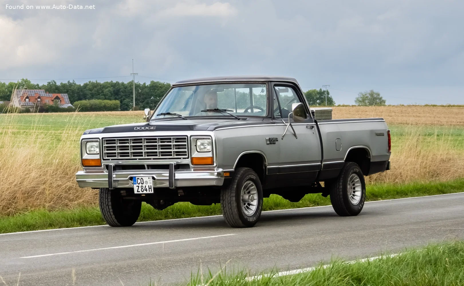 Dodge RAM D150 3.7 (95 Hp)1981 - 1987 thumbnail 2