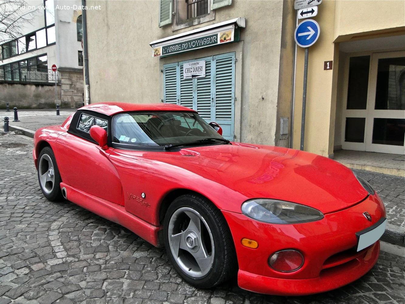 Dodge Viper 8.0 V10 (406 Hp)1991 - 1995 thumbnail 2
