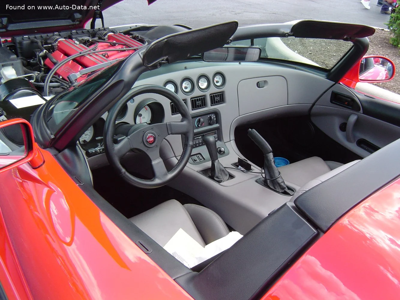 Dodge Viper 8.0 V10 (406 Hp)1991 - 1995 thumbnail 6