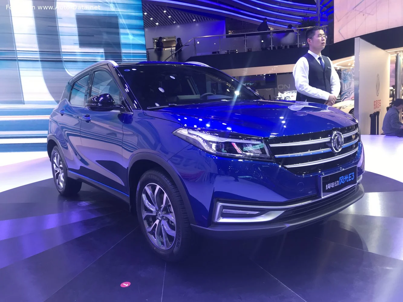 DongFeng Fengon E3 EV 53.6 kWh (163 Hp)2019 - - 1