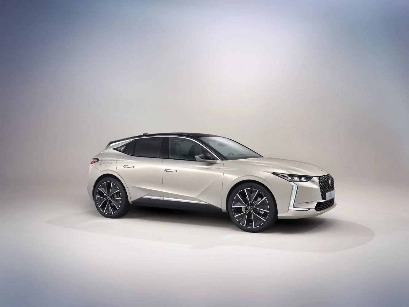 DS 4 1.2 (136 Hp) Hybrid e-DCS2024 - 2025 - 1