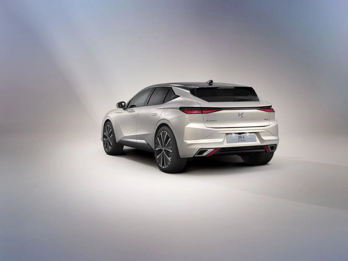 DS 4 1.2 (136 Hp) Hybrid e-DCS2024 - 2025 thumbnail 2