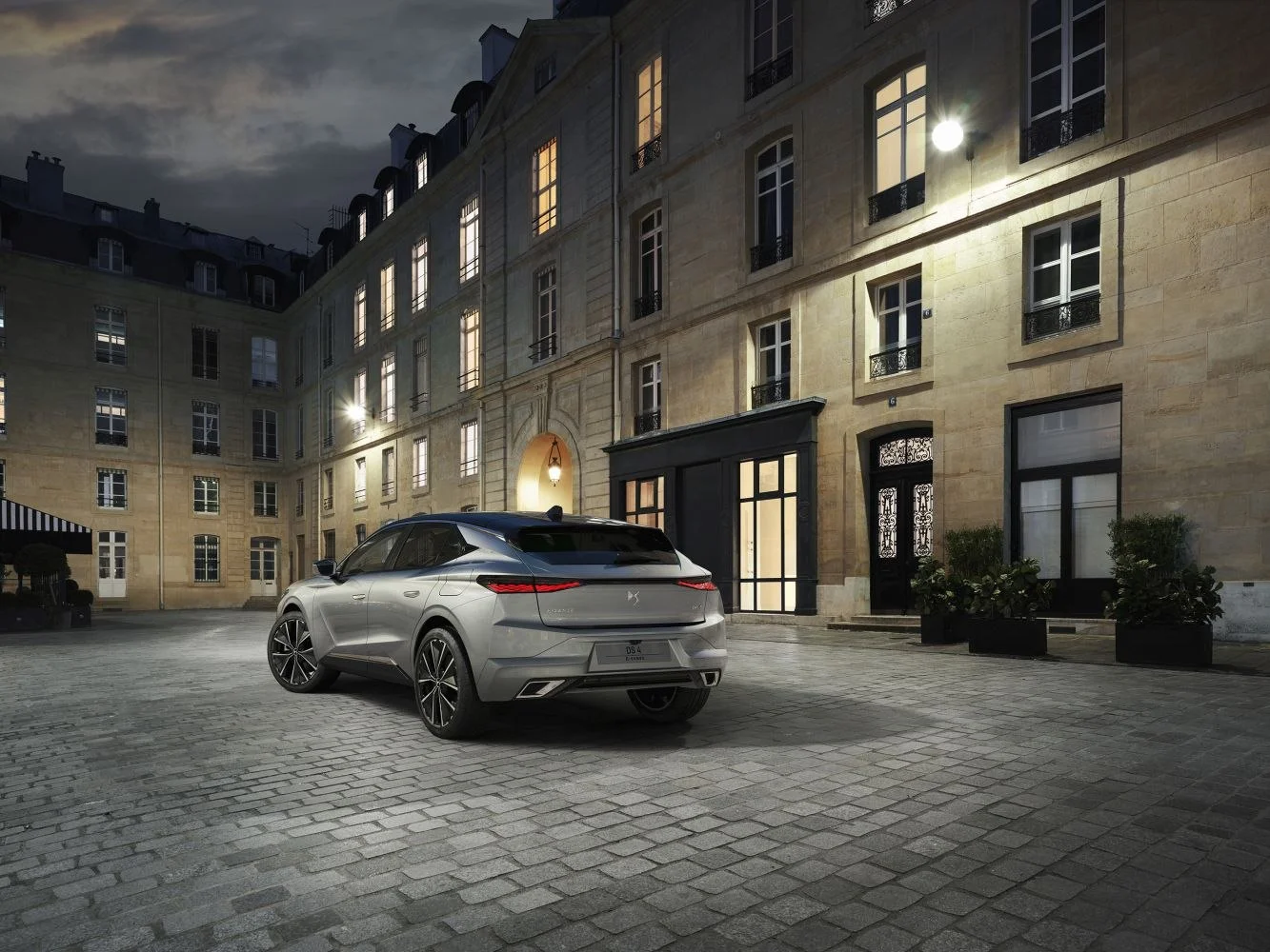 DS 4 1.2 (136 Hp) Hybrid e-DCS2024 - 2025 thumbnail 16
