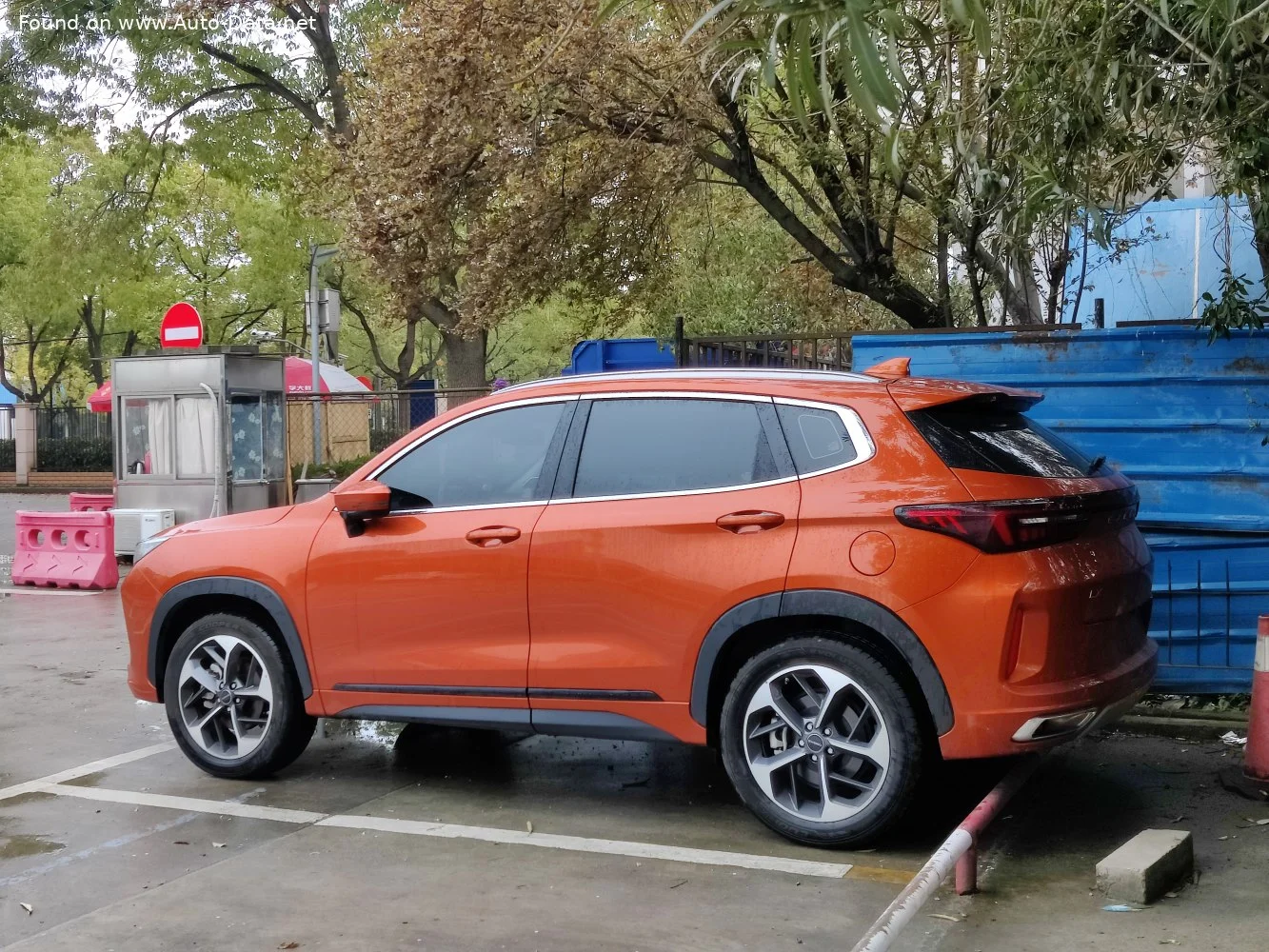 Exeed LX 1.5 TCI (156 Hp) CVT2020 - 2022 thumbnail 3