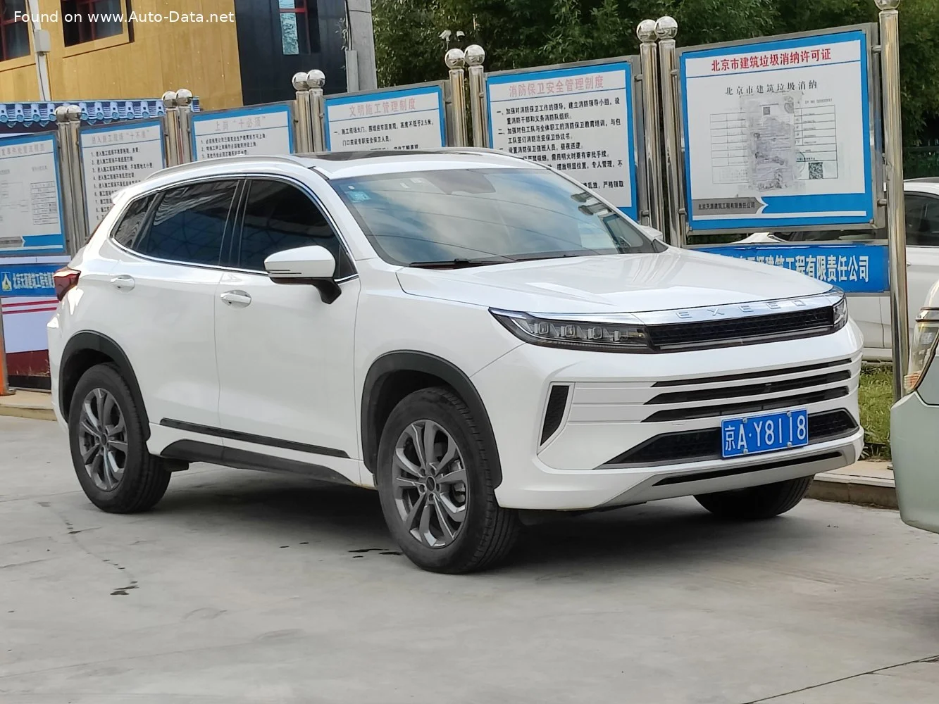Exeed LX 1.5 TCI (156 Hp) CVT2020 - 2022 thumbnail 4