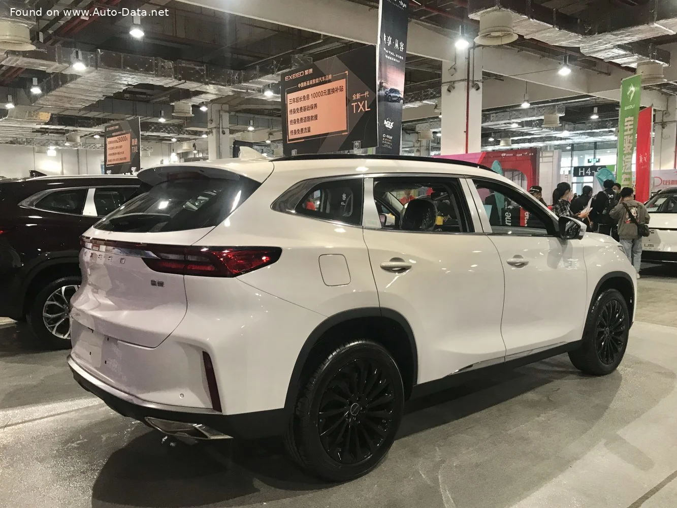 Exeed TX/TXL 300T (201 Hp) DCT2023 - thumbnail 3