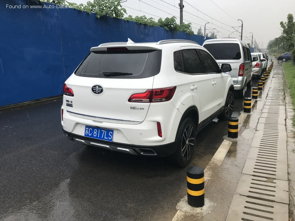 FAW Besturn X40 1.6 (114 Hp)2016 - thumbnail 2