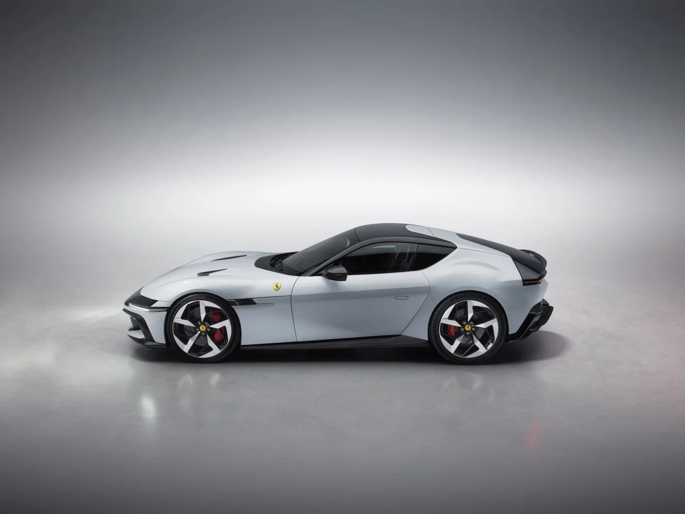 Ferrari 12Cilindri 6.5 V12 (830 Hp) DCT2024 - thumbnail 16
