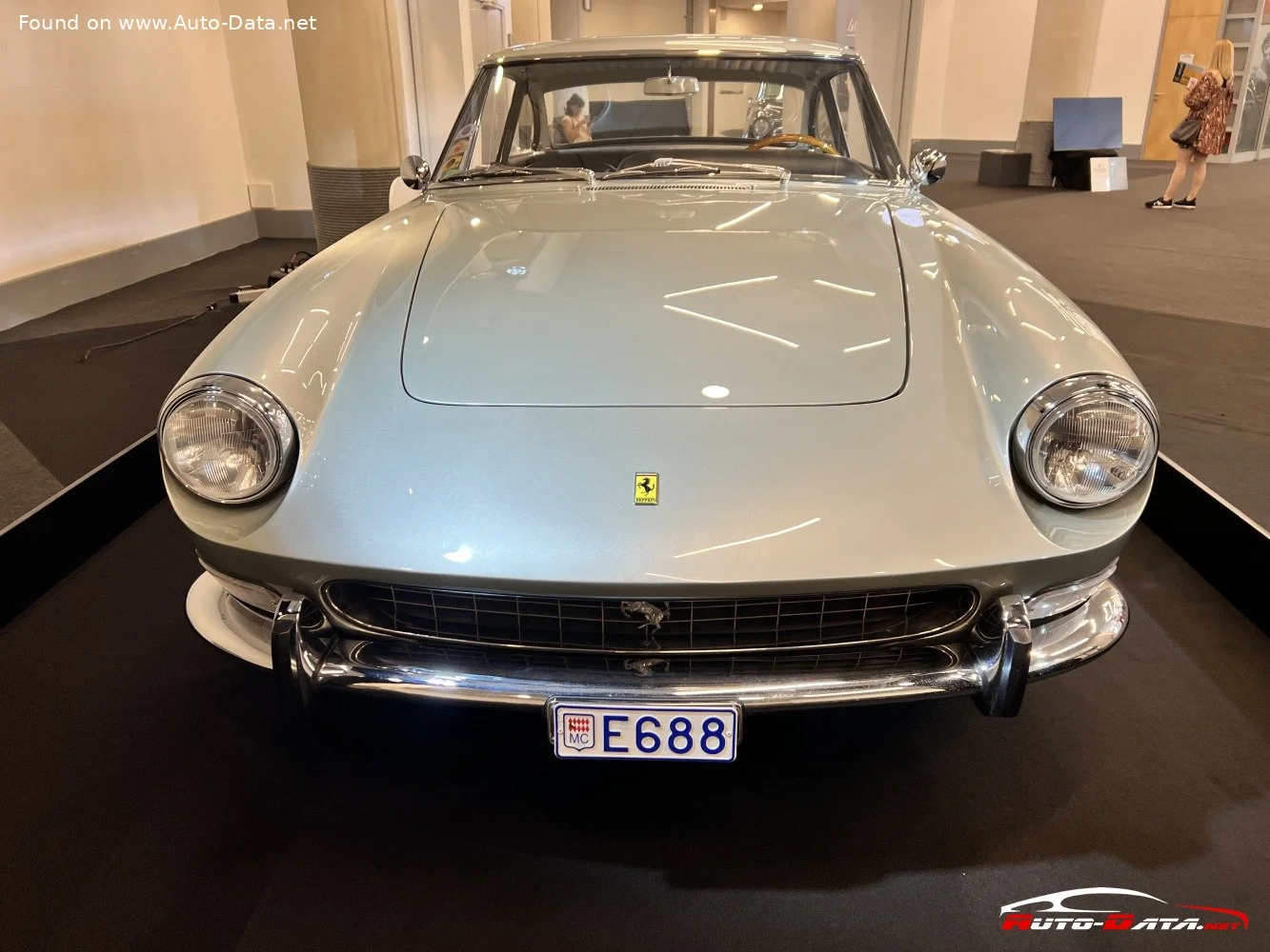 Ferrari 330 4.0 V12 (300 Hp)1964 - 1967 thumbnail 7