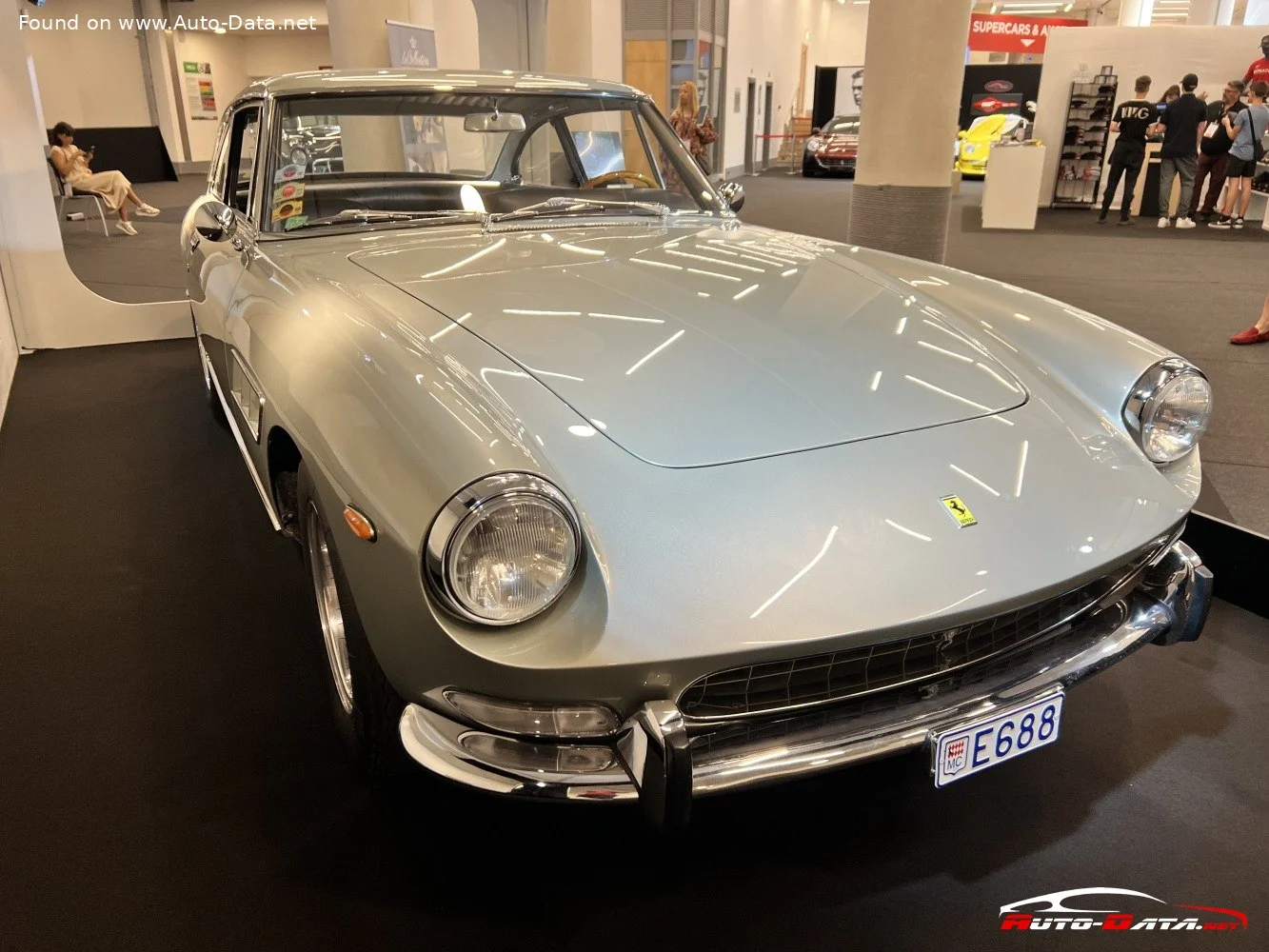 Ferrari 330 4.0 V12 (300 Hp)1964 - 1967 thumbnail 9