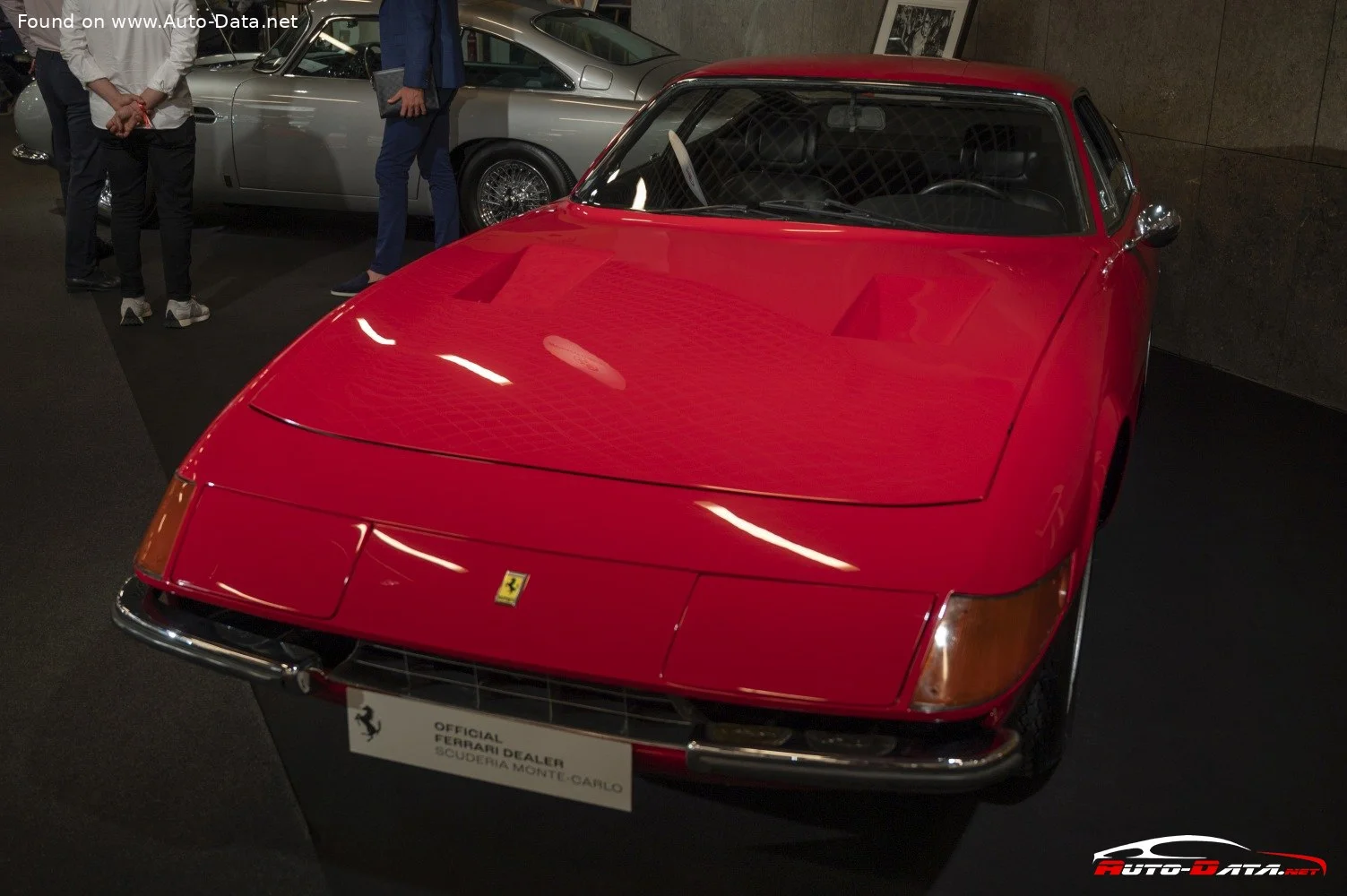 Ferrari 365 4.4 V12 (352 Hp)1969 - 1973 thumbnail 3