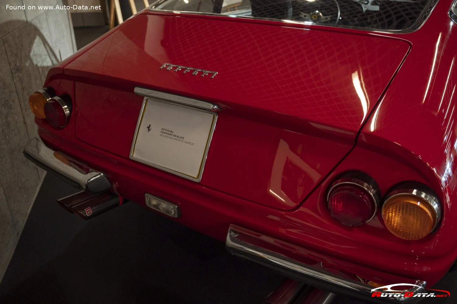 Ferrari 365 4.4 V12 (352 Hp)1969 - 1973 thumbnail 6