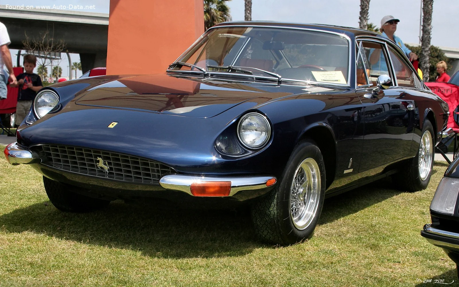 Ferrari 365 4.4 V12 (320 Hp)1967 - 1971 thumbnail 2