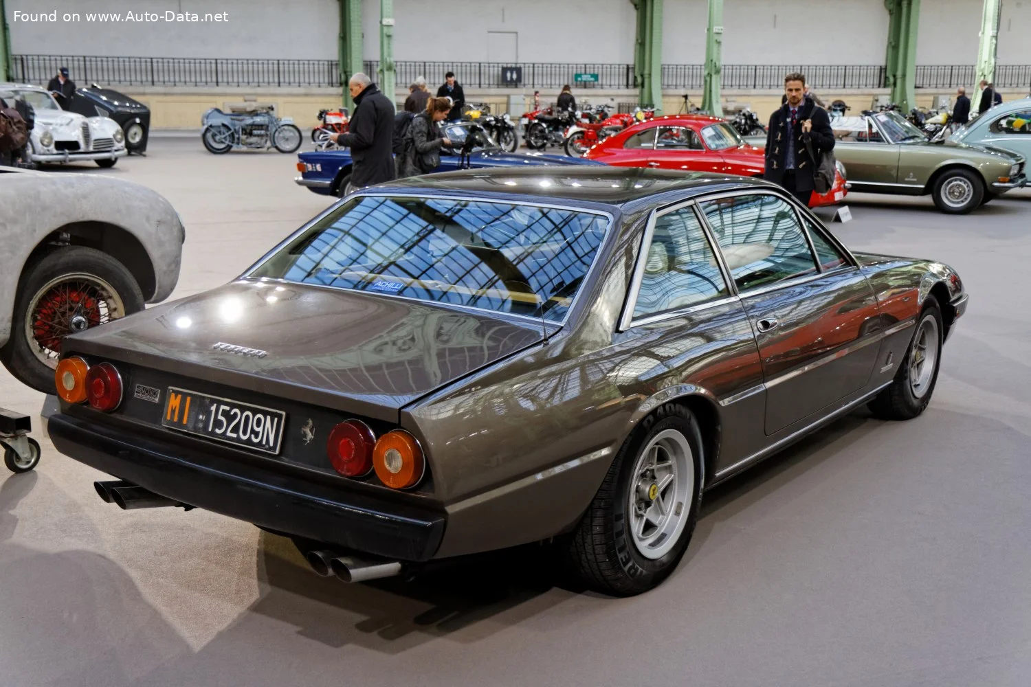 Ferrari 400 4.8 V12 (310 Hp)1979 - 1985 thumbnail 2