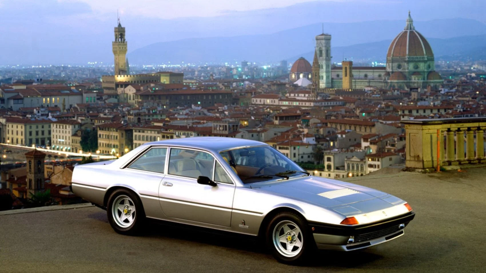 Ferrari 400 4.8 V12 (310 Hp)1979 - 1985 thumbnail 13
