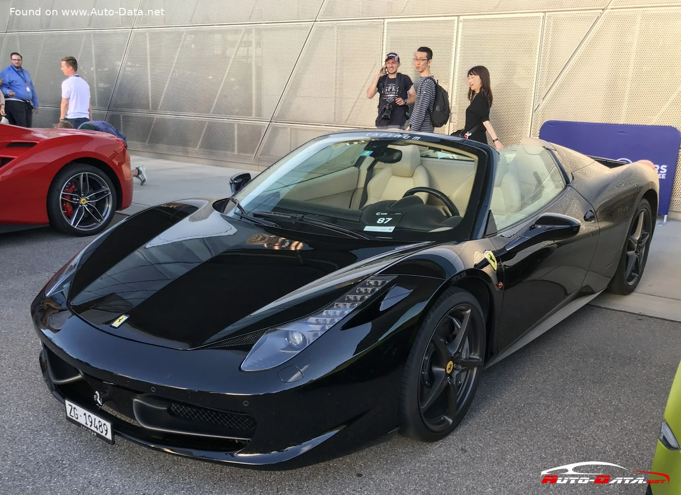 Ferrari 458 4.5 V8 (570 Hp)2011 - 2015 thumbnail 13