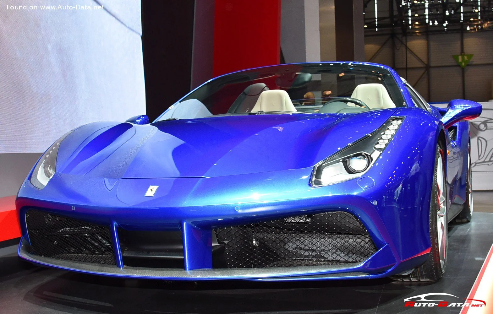 Ferrari 488 3.9 V8 (670 Hp) DCT2015 - 2019 thumbnail 2