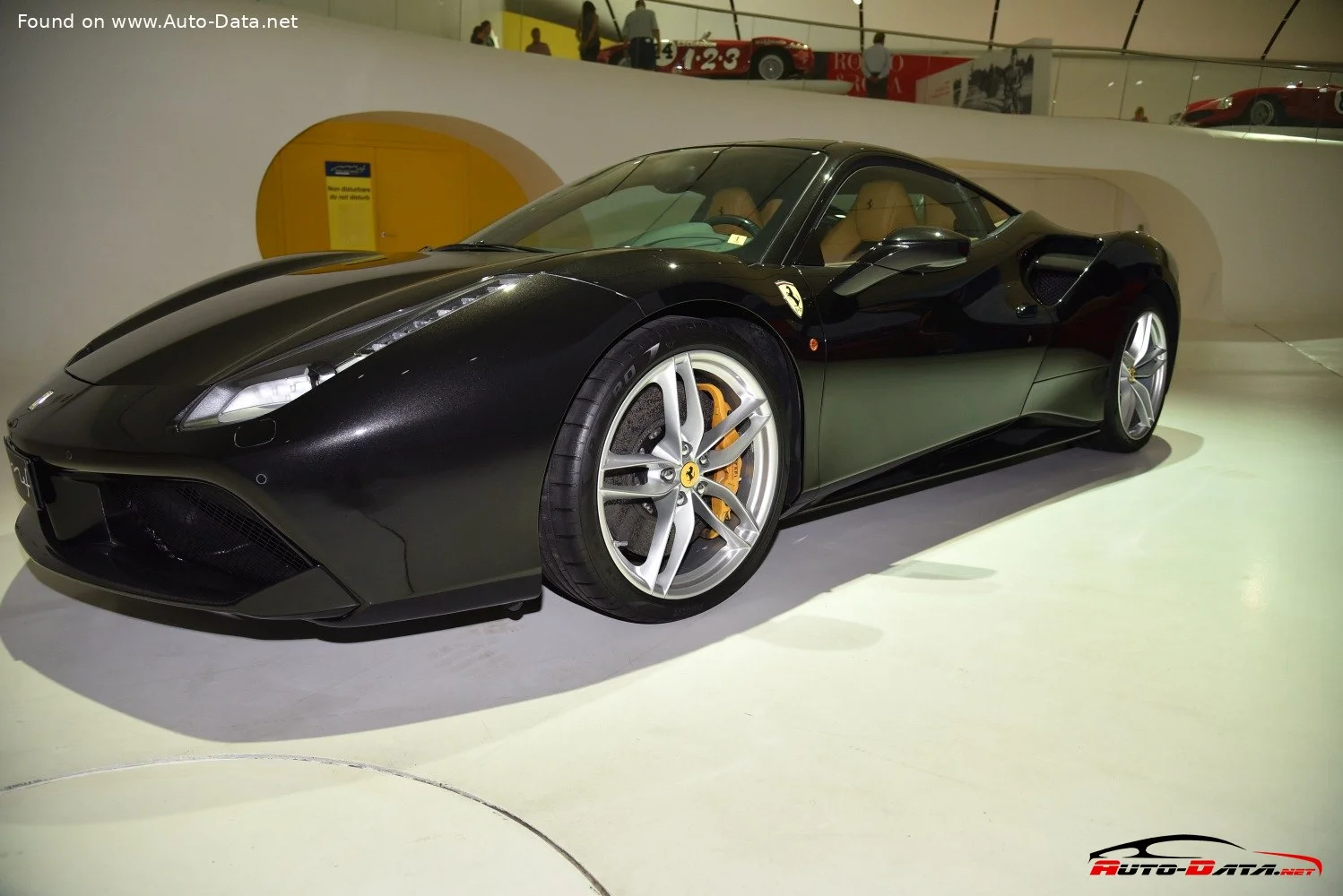 Ferrari 488 3.9 V8 (670 Hp) DCT2015 - 2019 thumbnail 4