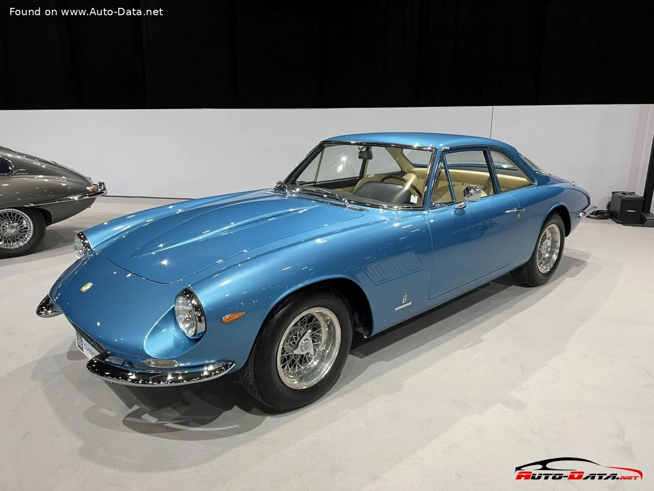 Ferrari 500 Superfast Ferrari 500 Superfast thumbnail 2