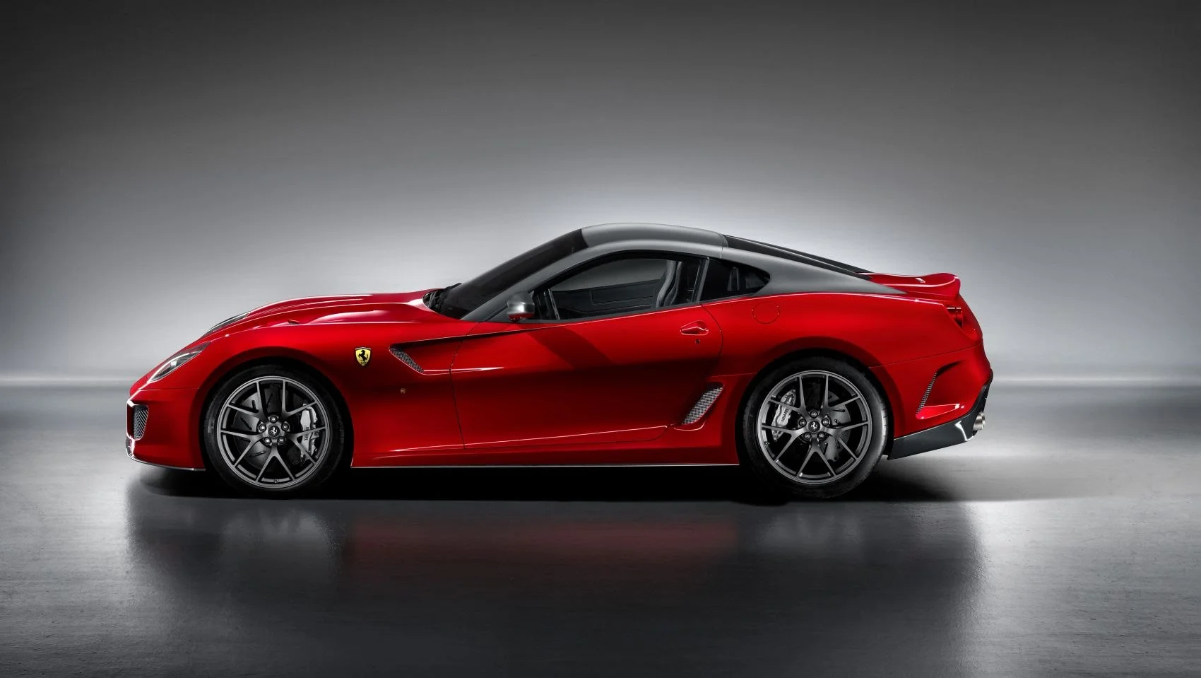 Ferrari 599 6.0 V12 (670 Hp) F12010 - 2012 thumbnail 3